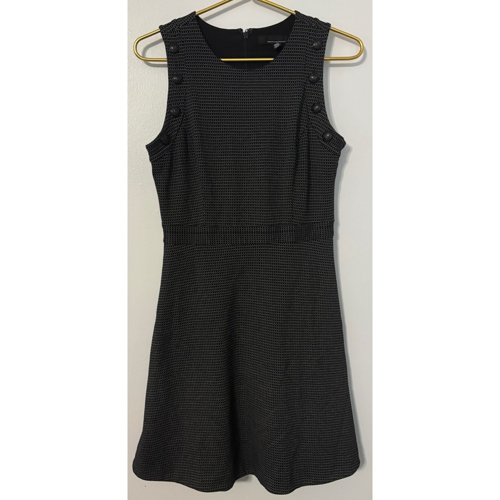 White House Black Market Black White Textured Button Detail Flare Dress Size 6